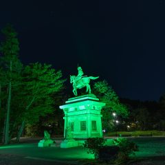 伊達政宗像と星空